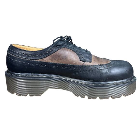 ⁠Vintage Dr Martens Made In England 3934 Two Tone Wingtip Oxfords Size 10⁠ US 11 main image 10